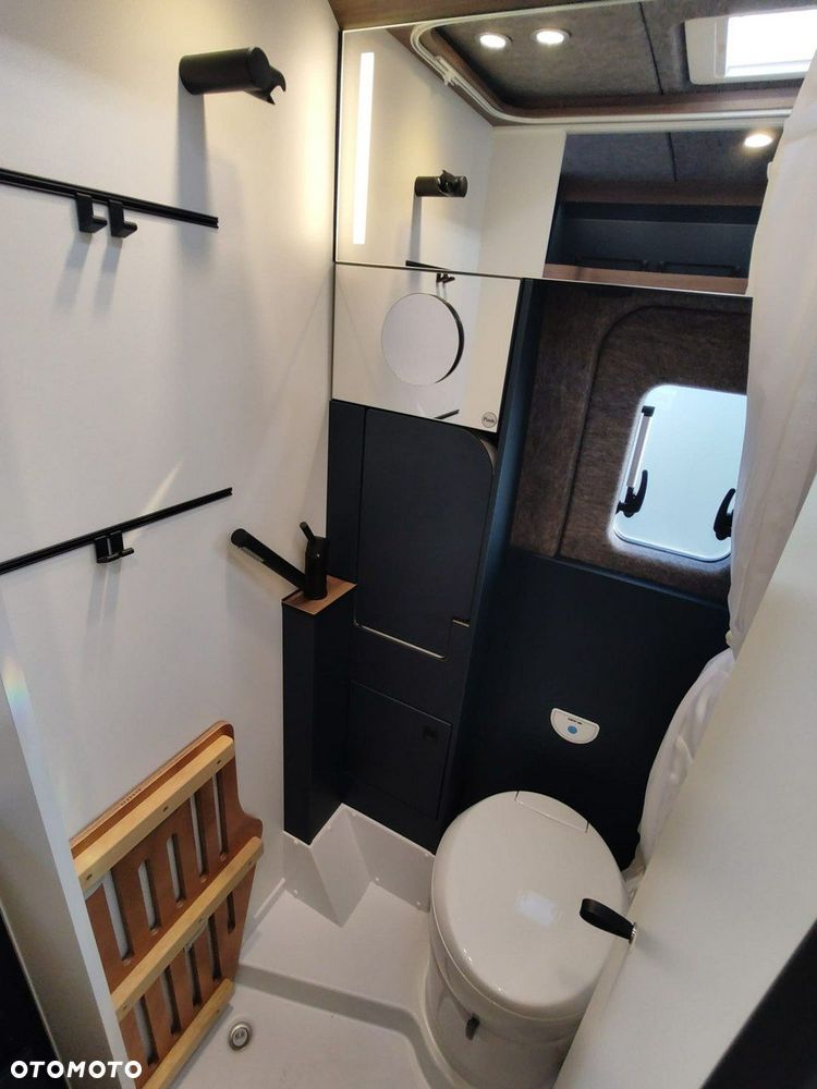 Hymer-Eriba Eriba Car 600 kampervan na bazie VW, marki premium ERIBA CAR - 20