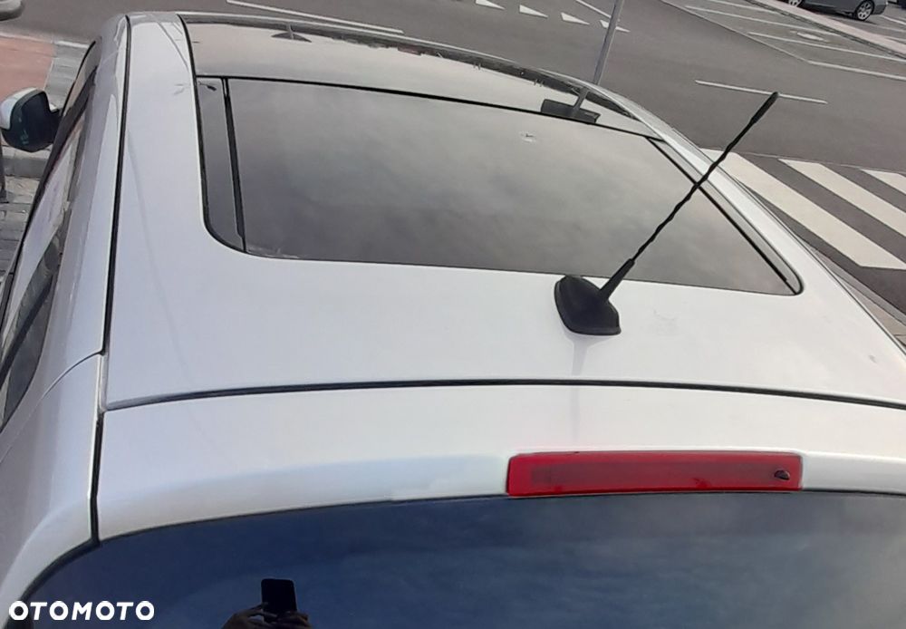 Renault Clio 1.6 16V Dwudziestka - 5