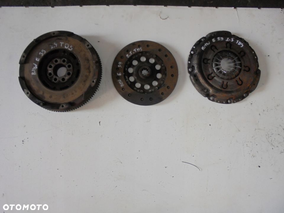 DWUMASA TARCZA SRZEGLO DOCISK BMW E39 2.5 TDS - 1