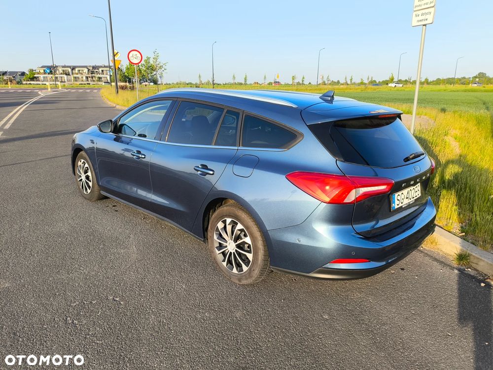 Ford Focus 2.0 EcoBlue Titanium - 19