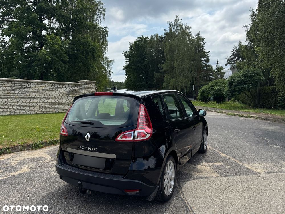 Renault Scenic 1.6 16V Luxe Expression - 12
