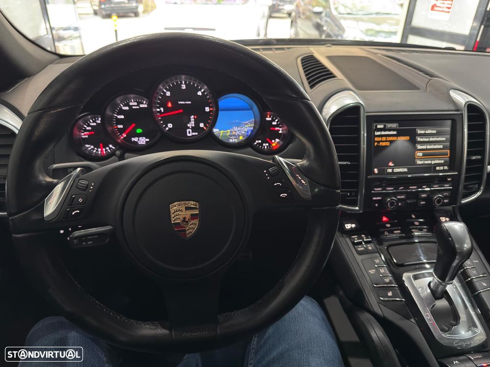Porsche Cayenne 3.0 V6 - 37