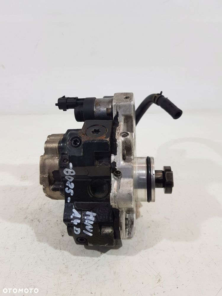 pompa wtryskowa toyota yaris mini r50 0445010106 1.4d - 9