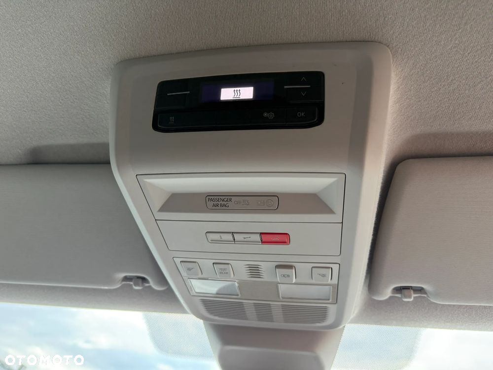 Volkswagen Transporter T6.1 L2H1Warsztat SORTIMO - 33