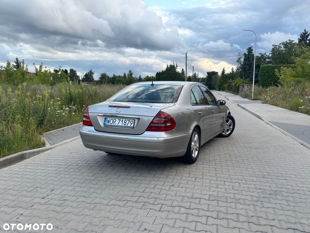 Mercedes-Benz Klasa E 320 CDI T Elegance - 9