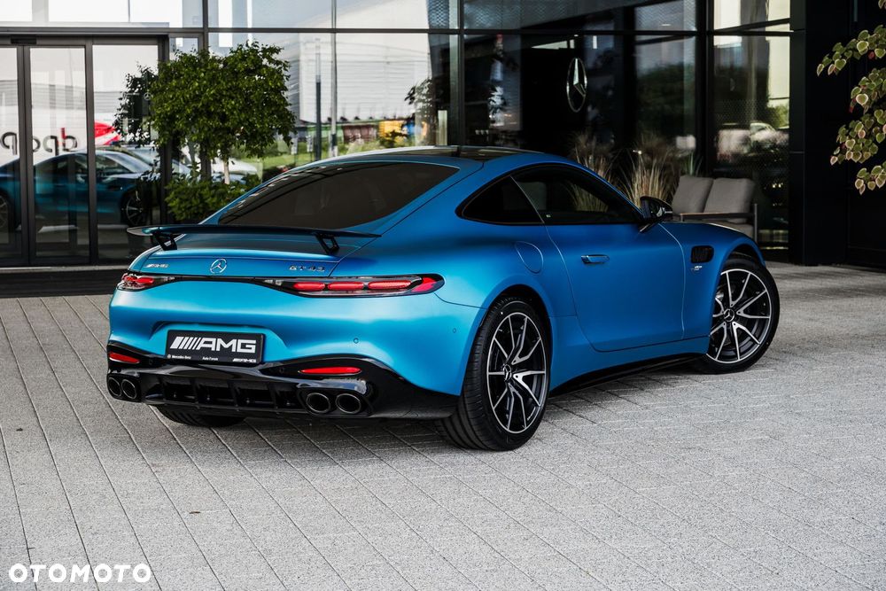 Mercedes-Benz AMG GT - 14
