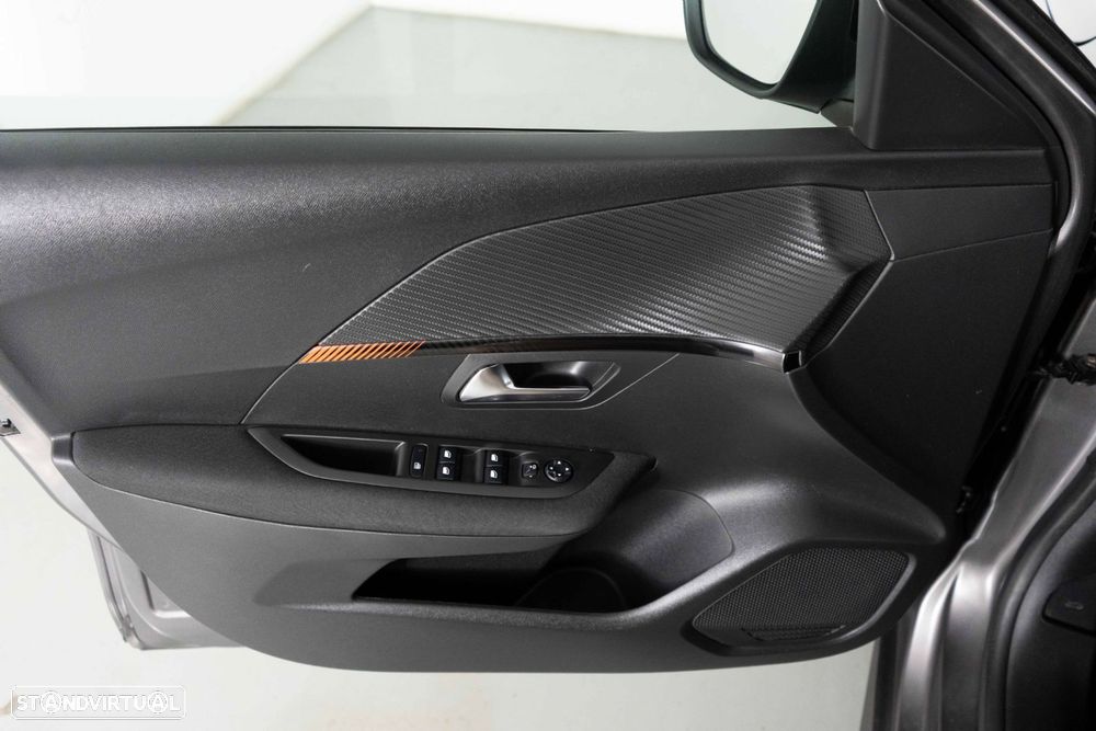 Peugeot 208 1.2 PureTech Active Pack - 18