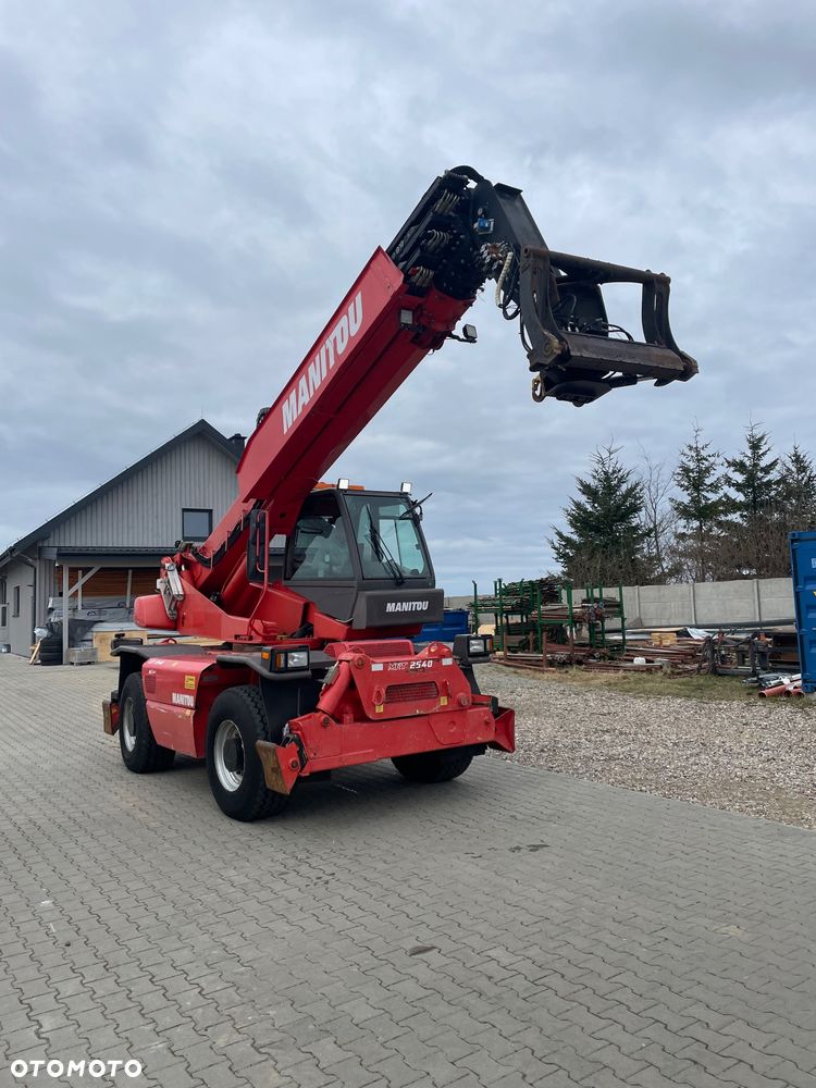 Manitou 2540 - 8