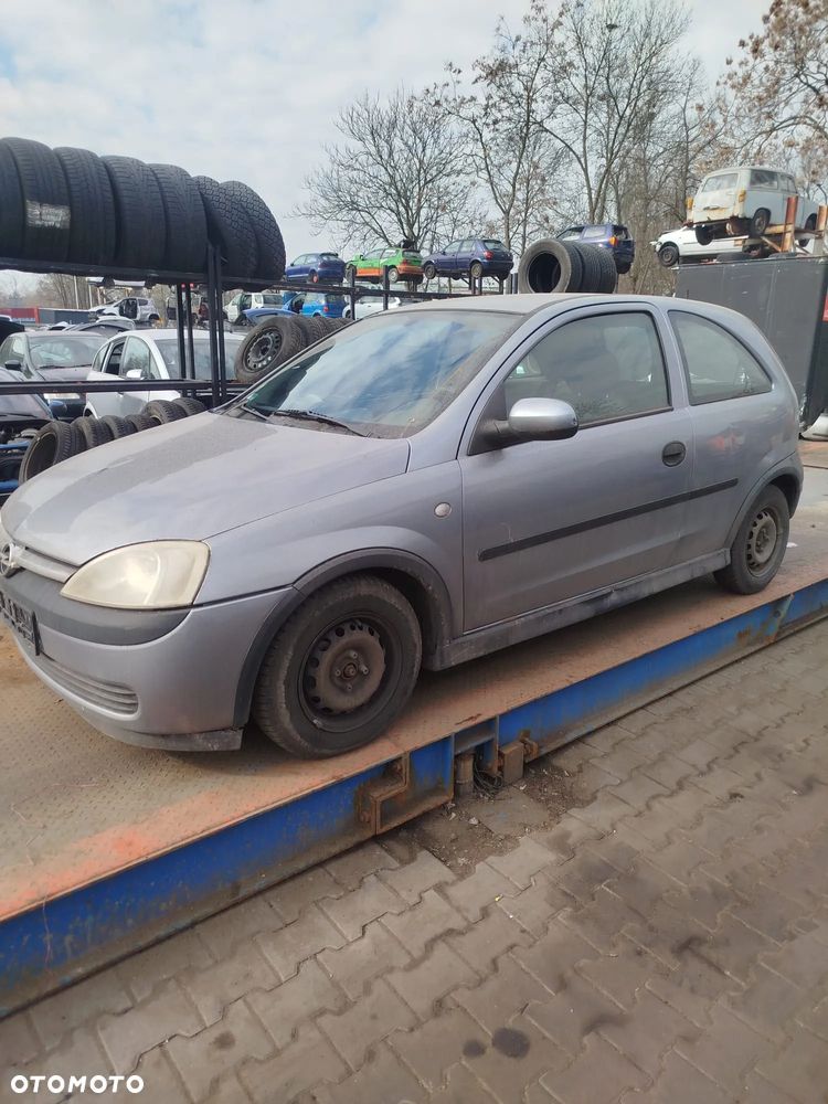 Opel Corsa C na części - 3