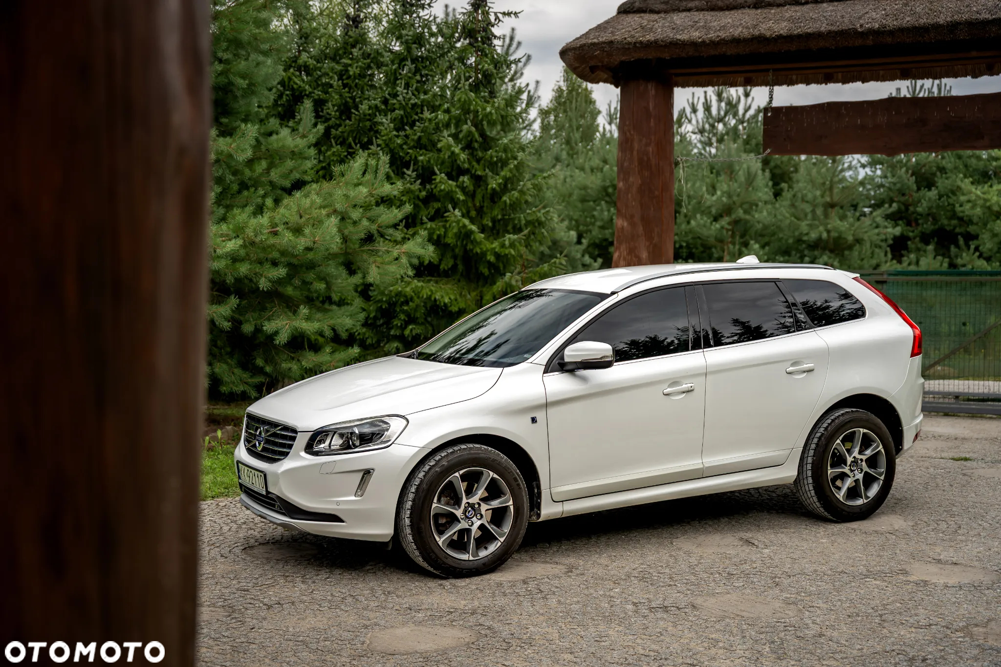Volvo XC 60 D3 Drive-E Kinetic - 4