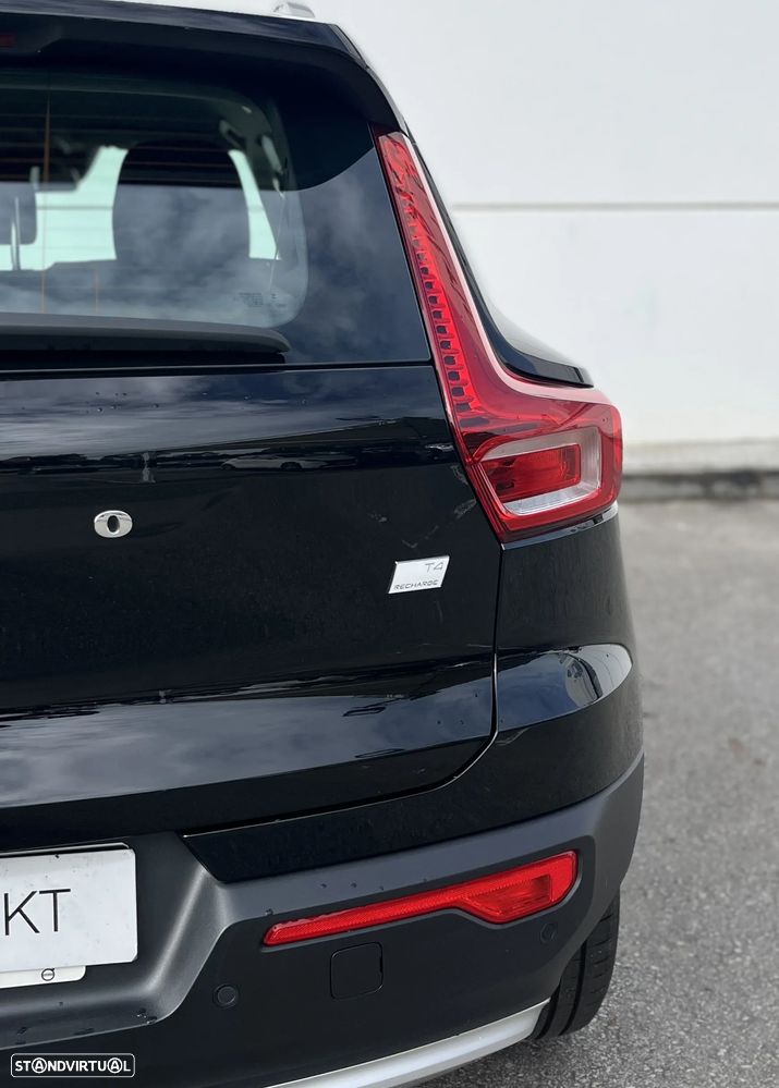 Volvo XC 40 1.5 T4 PHEV Essential - 11