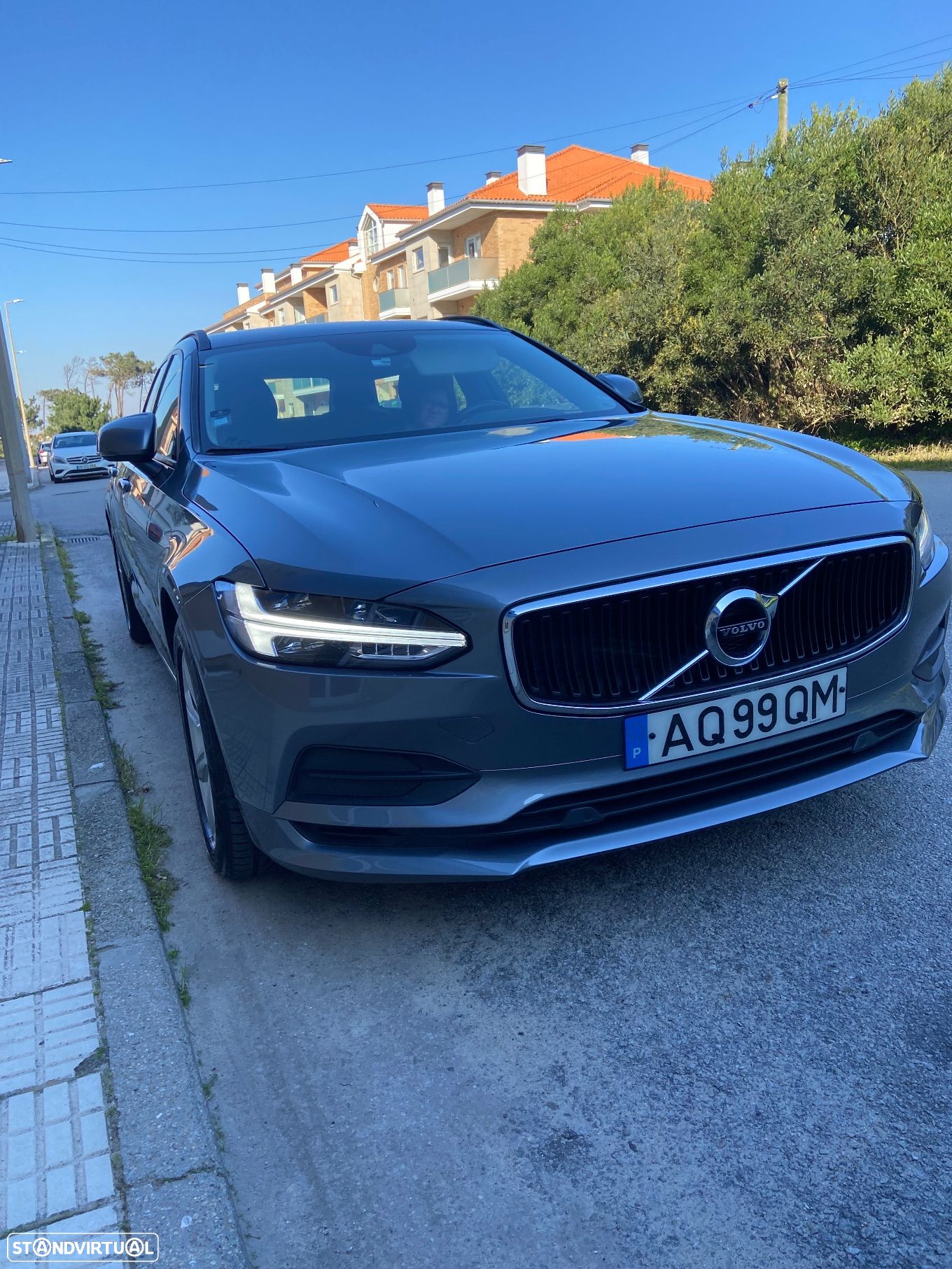 Volvo V90 - 1
