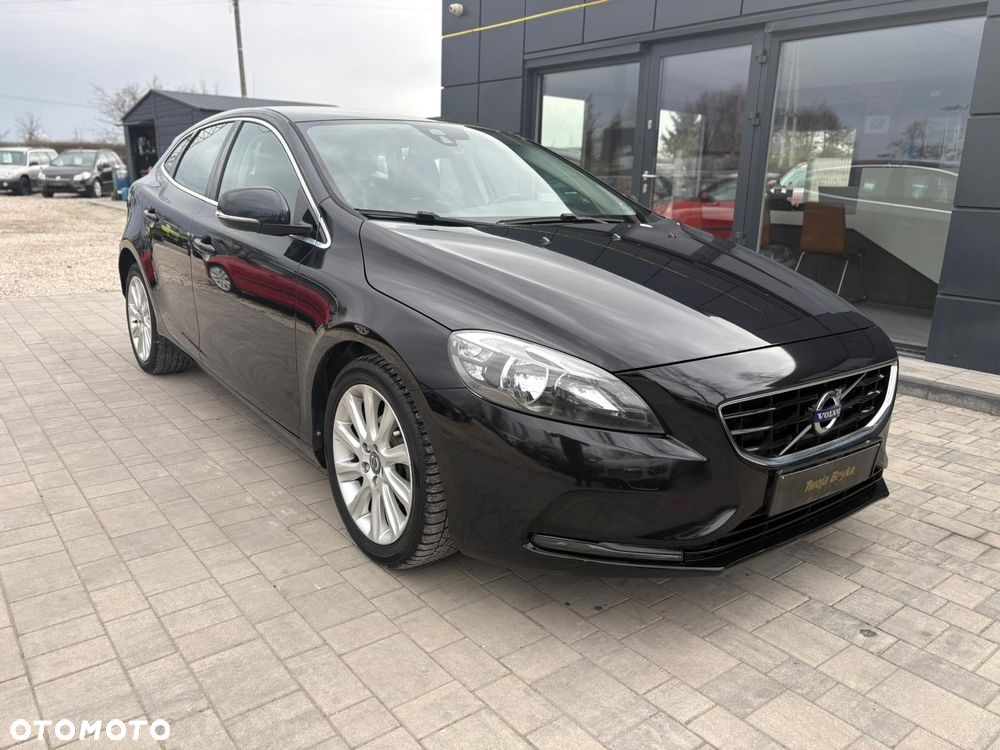 Volvo V40 D2 - 1