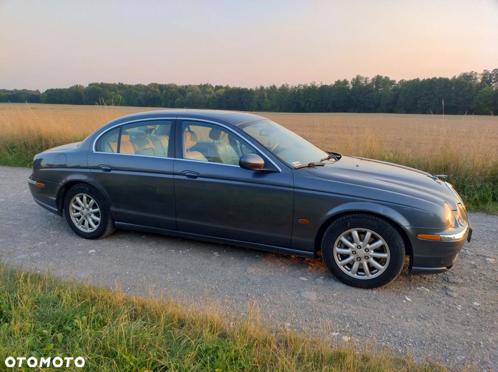 Jaguar S-Type 3.0 V6 Executive - 4