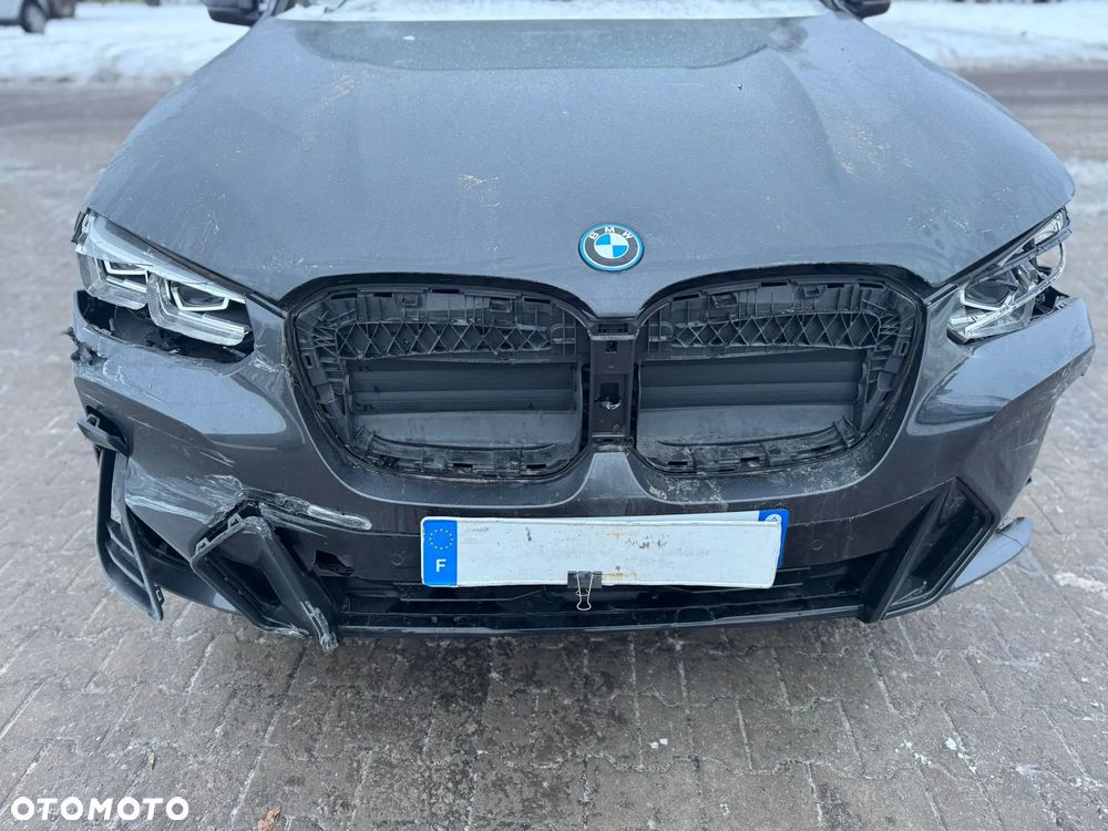 BMW iX3 80kWh Impressive - 14