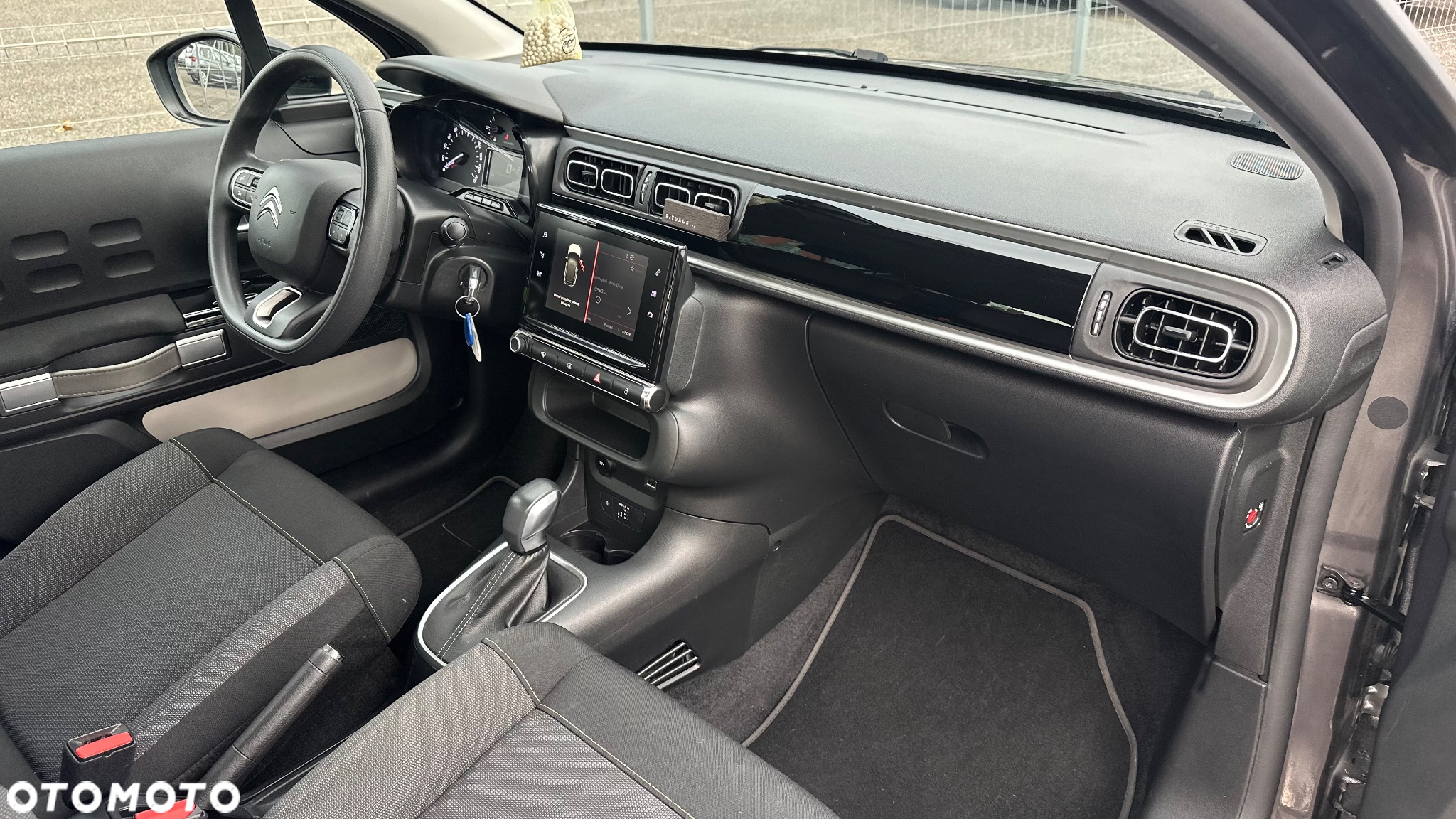 Citroën C3 1.2 PureTech Shine S&S EAT6 - 13