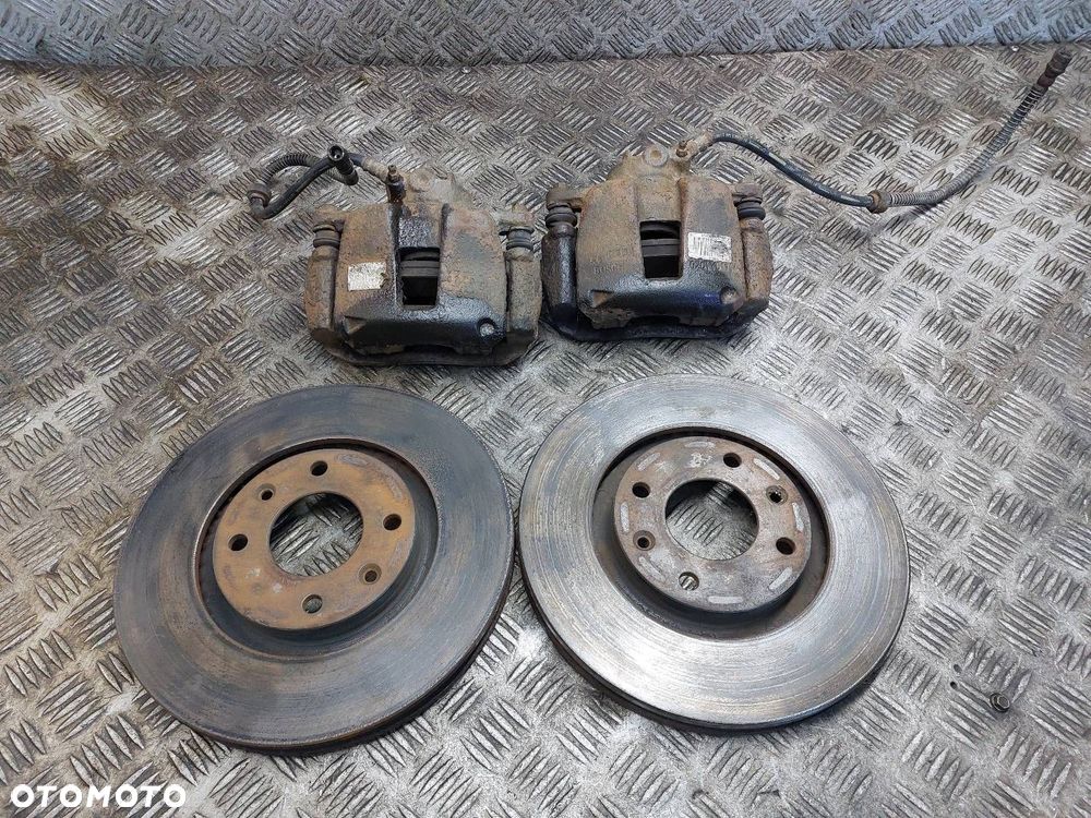 TARCZE HAMULCOWE PRZÓD + KLOCKI + ZACISKI CITROEN XSARA PICASSO I 1.8 16V - 1
