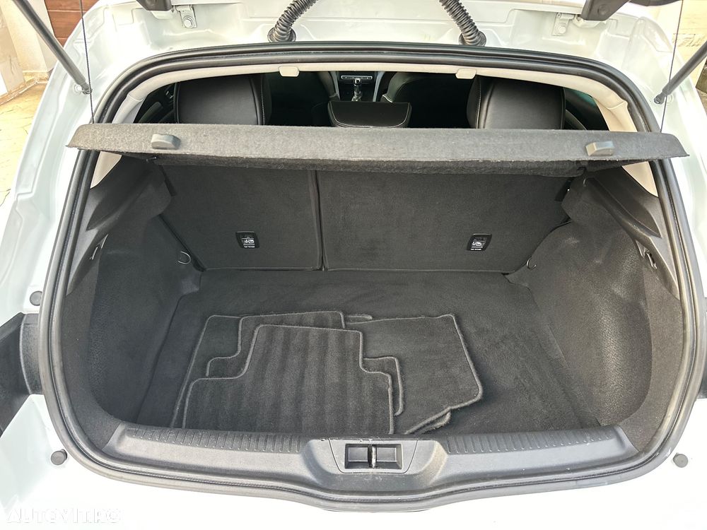 Renault Megane - 32