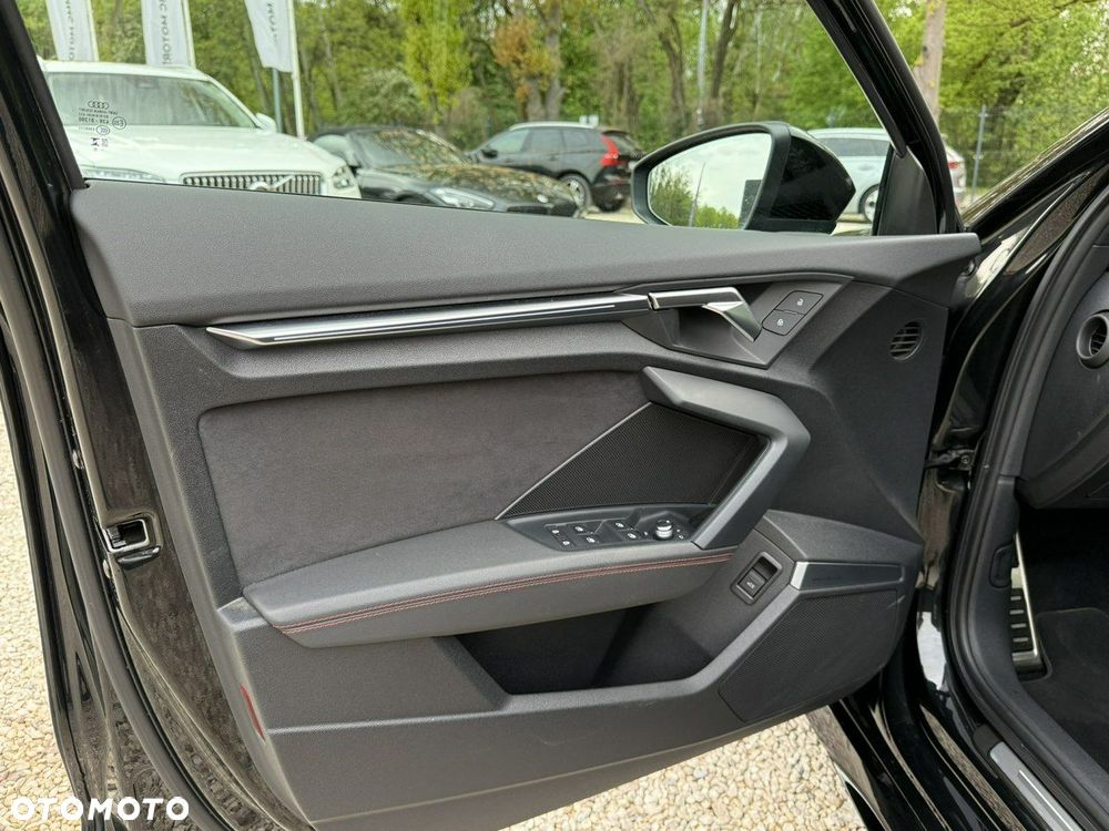 Audi RS3 Sportback - 14