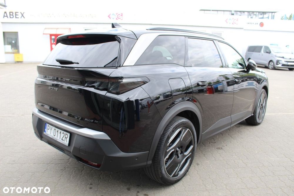 Peugeot 5008 - 8