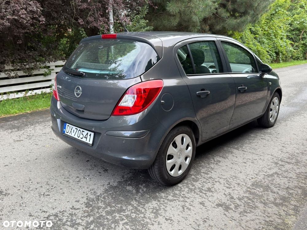 Opel Corsa - 10
