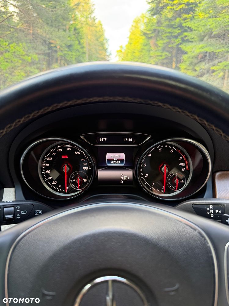 Mercedes-Benz GLA 250 7G-DCT - 15