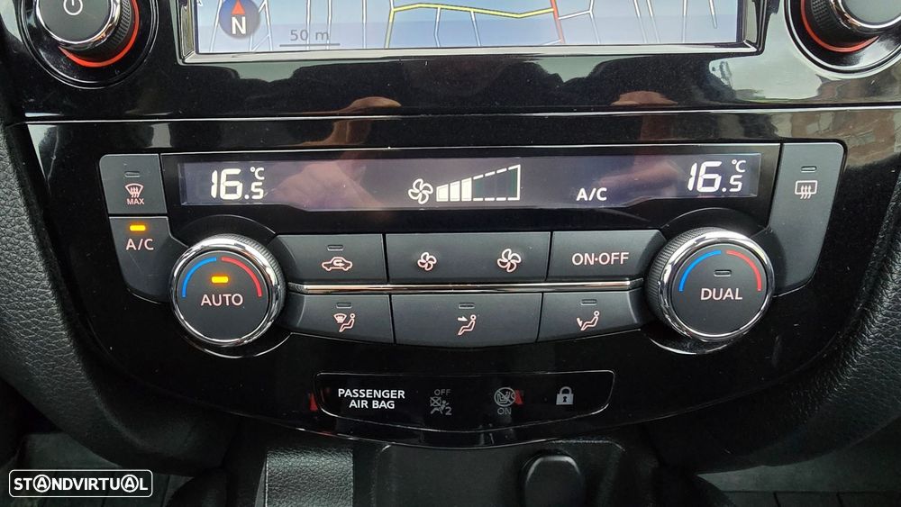 Nissan Qashqai 1.6 dCi Tekna Xtronic - 29