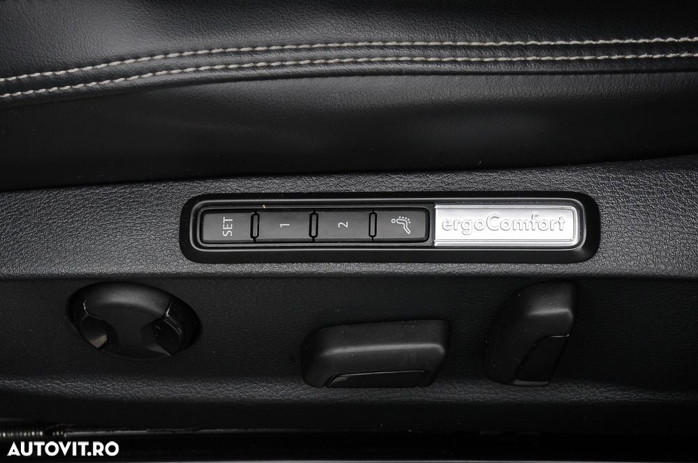Volkswagen Passat 2.0 TDI DSG R Executive - 13