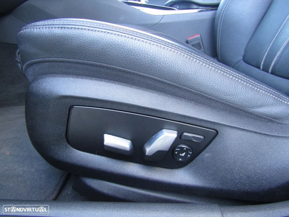 BMW 530 e Pack M - 13