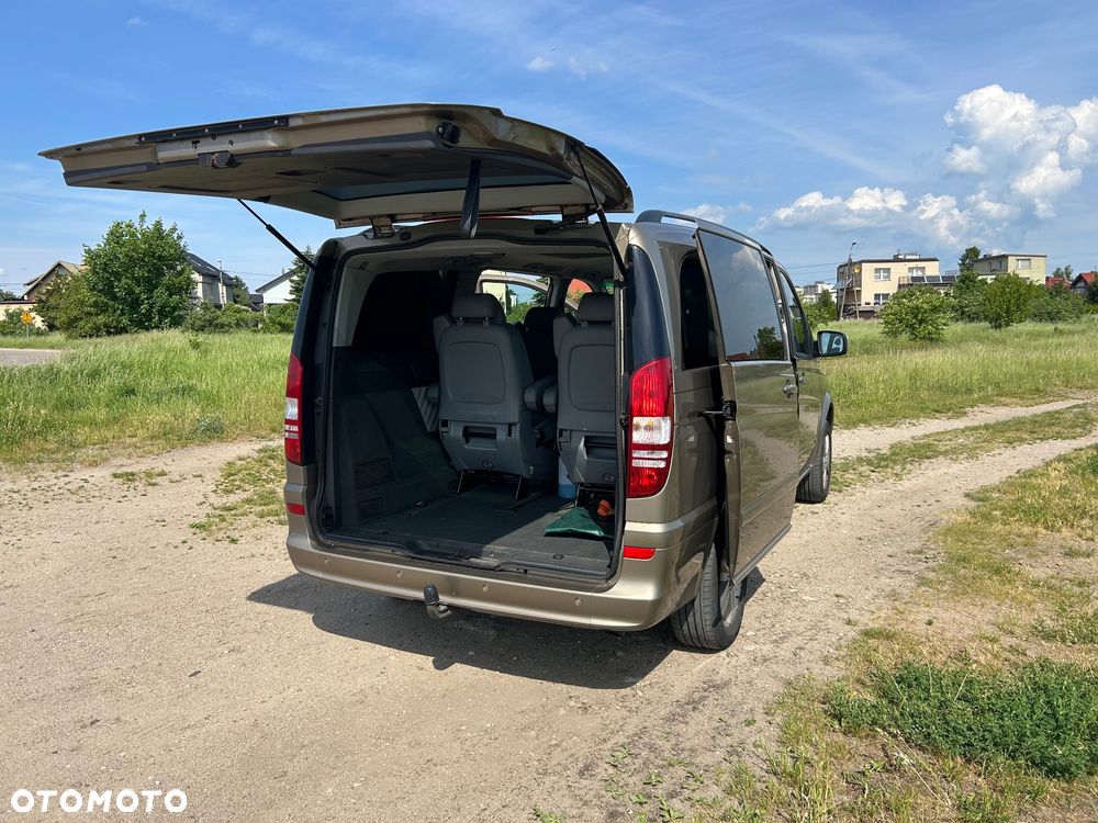 Mercedes-Benz Viano - 11