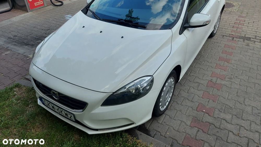 Volvo V40 - 18