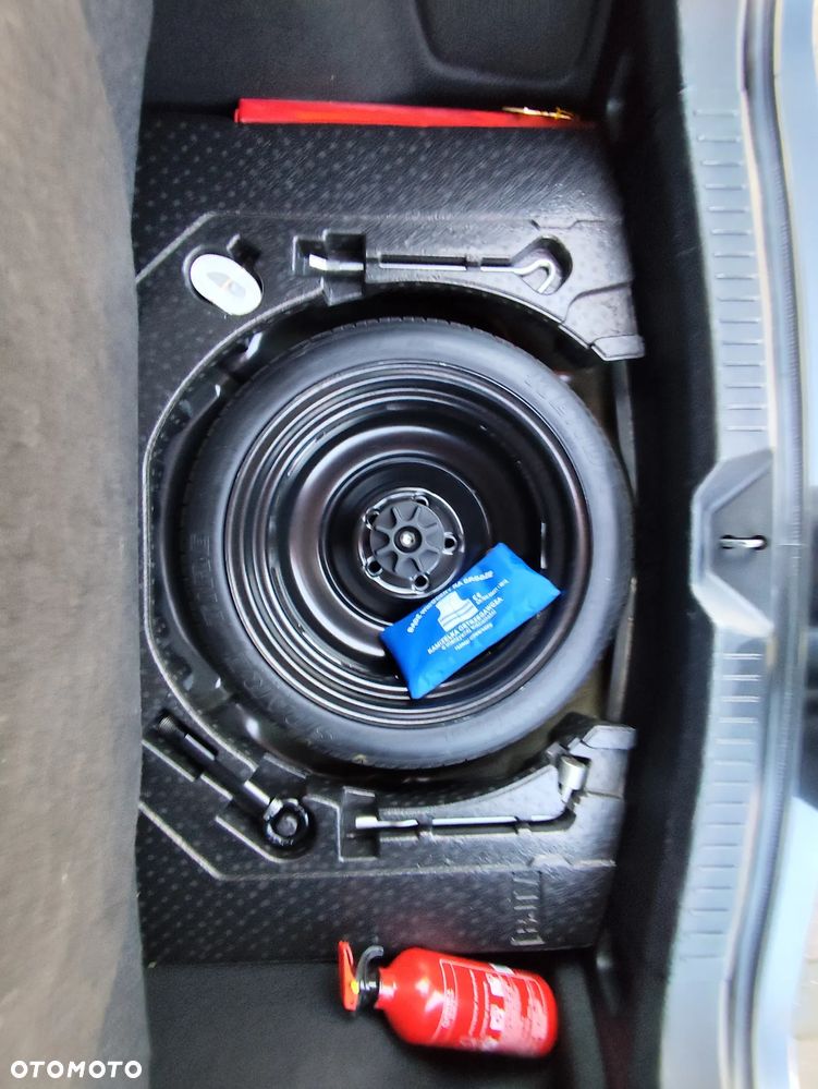 Mazda 3 - 12