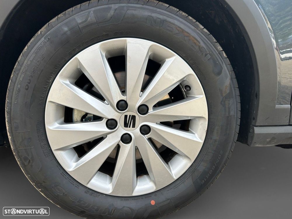 SEAT Arona - 14