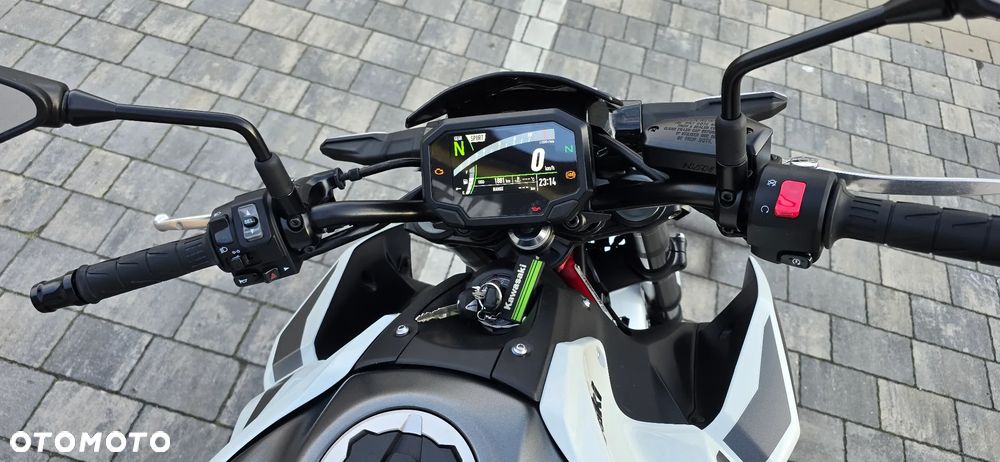 Kawasaki Z 900 - 7