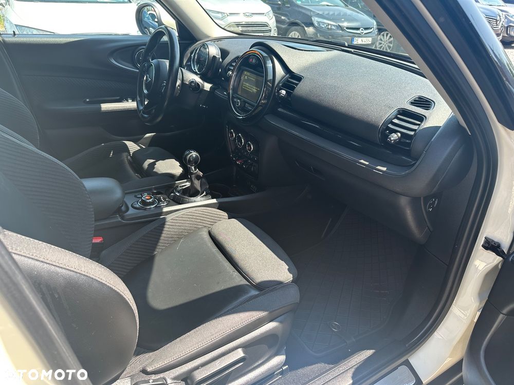 MINI Clubman - 32