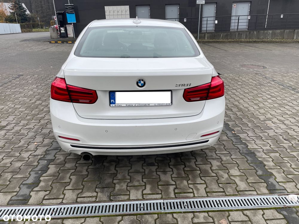 BMW Seria 3 318i Sport Line - 6