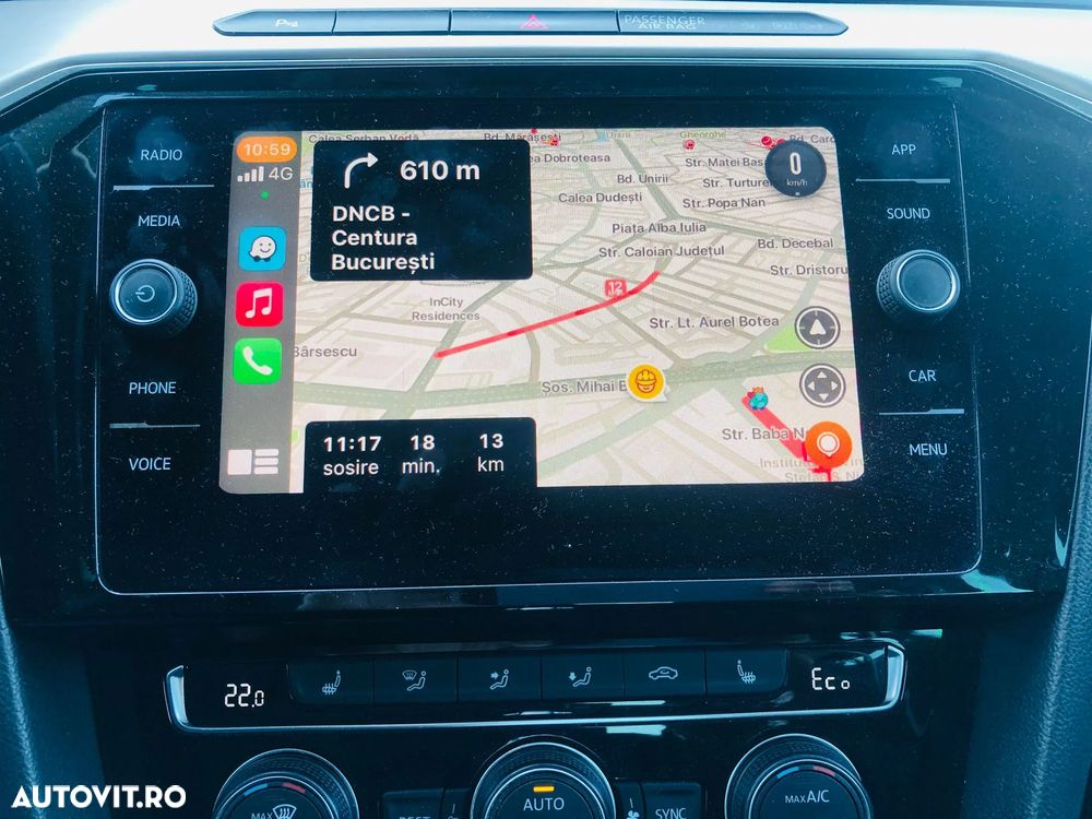 Volkswagen Passat - 12