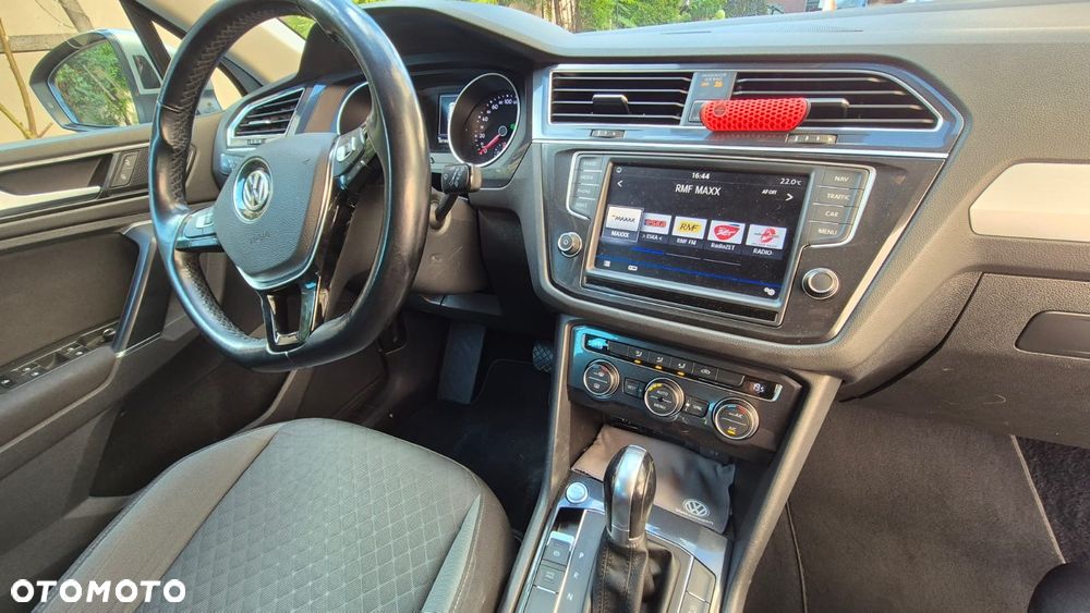 Volkswagen Tiguan - 13
