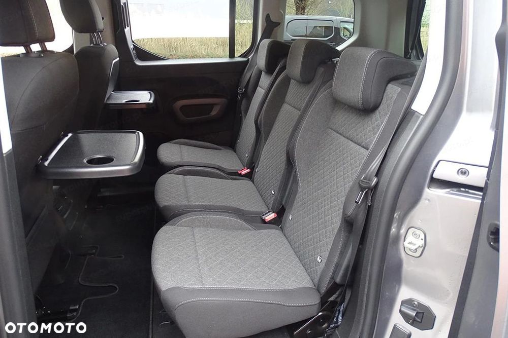 Opel Combo - 16