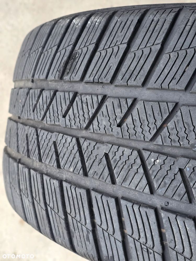 OPONA OPONY 4 SZT BARUM ZIMA 245/45/18 20R - 25