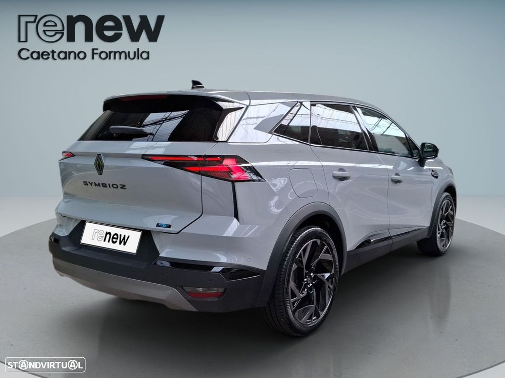Renault Symbioz - 9