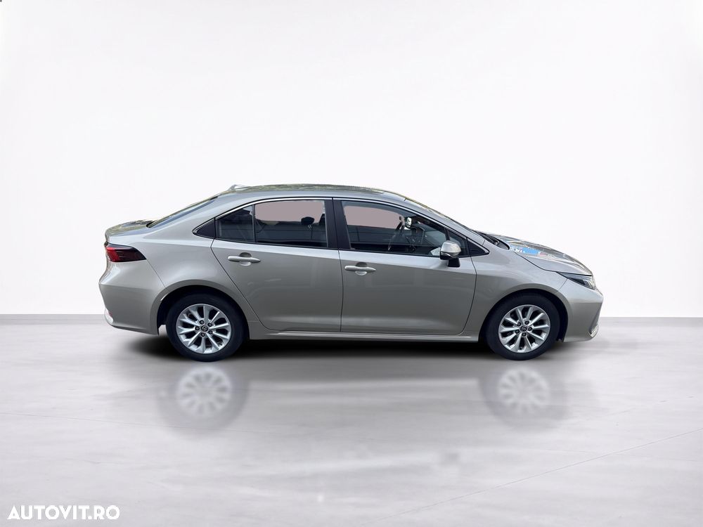 Toyota Corolla - 7