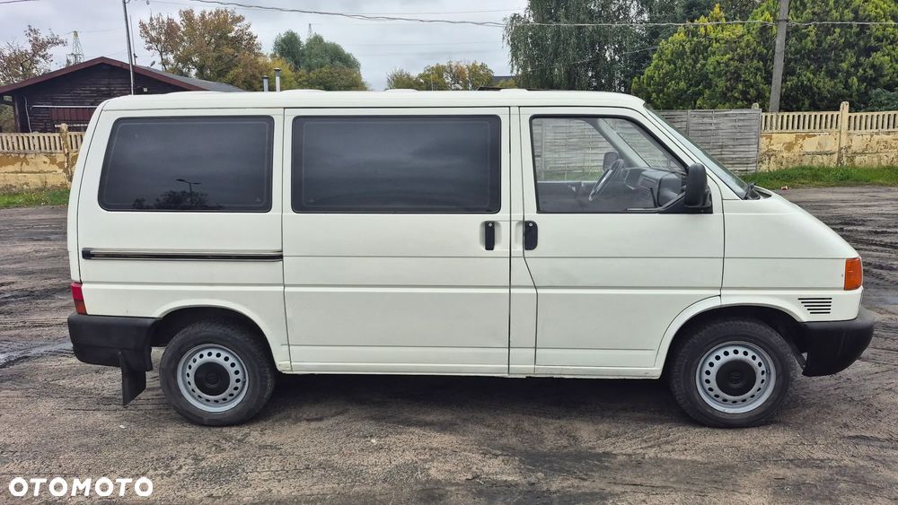 Volkswagen Transporter - 2
