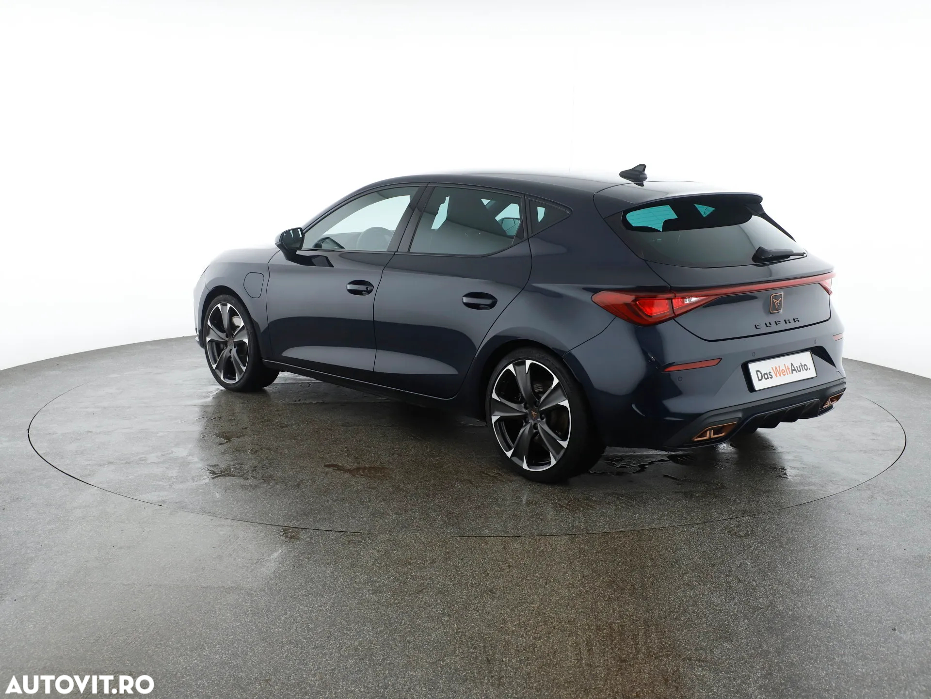 Cupra Leon 1.4 e-Hybrid (180 kW System) VZ - 7