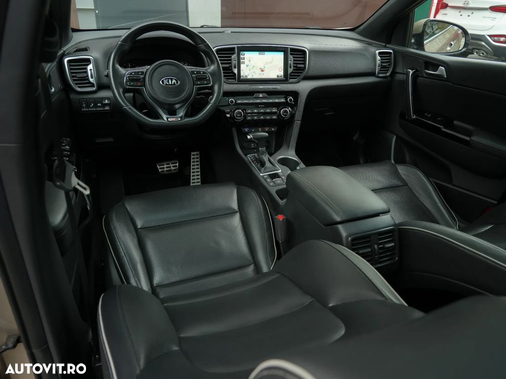 Kia Sportage 2,0 CRDI AWD Aut. GT Line - 7