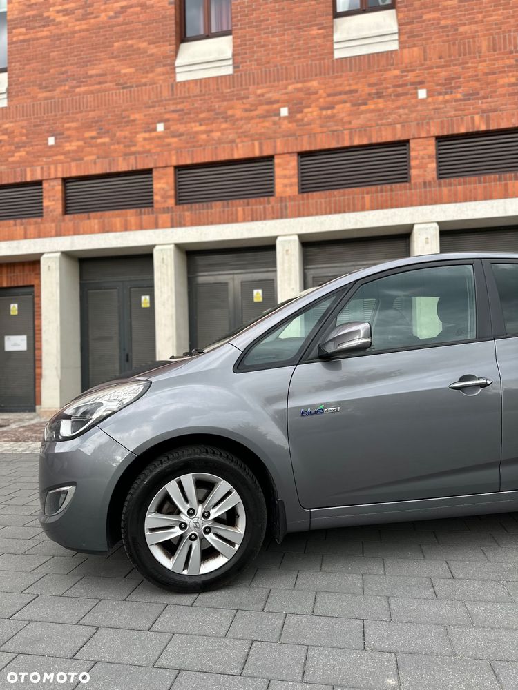 Hyundai ix20 1.4 blue Trend - 19