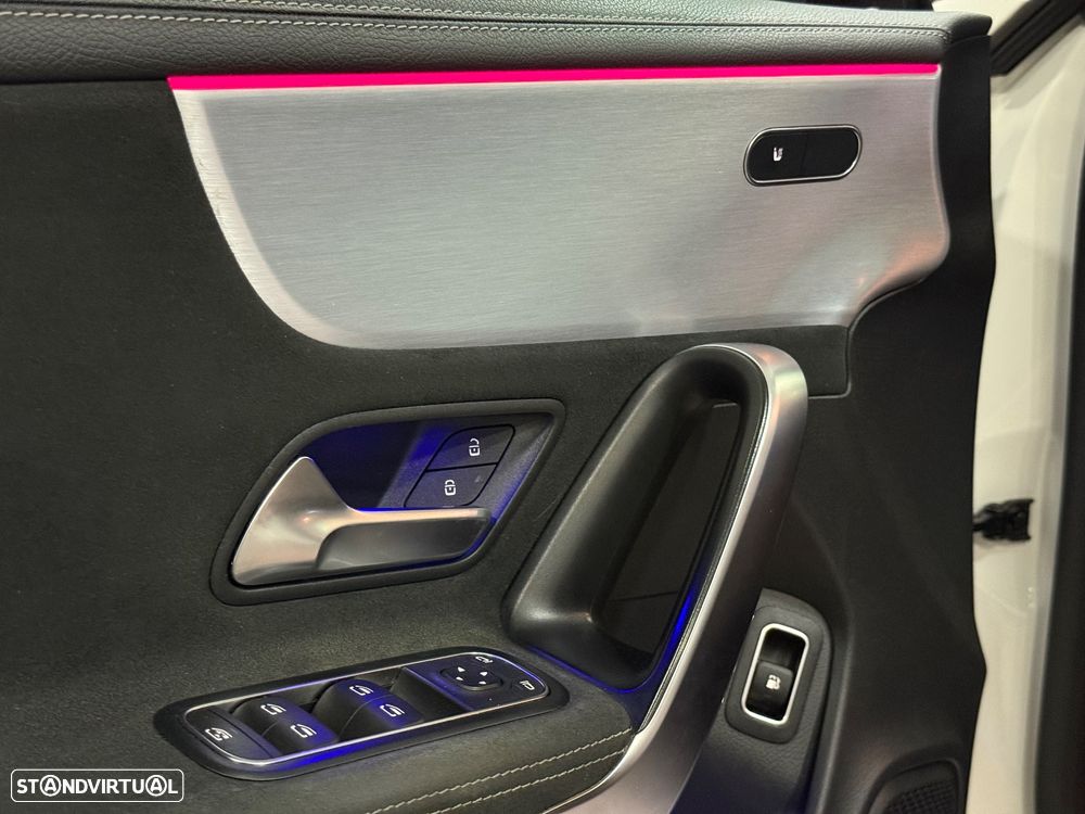 Mercedes-Benz CLA 250 e Shooting Brake 8G-DCT AMG Line - 14