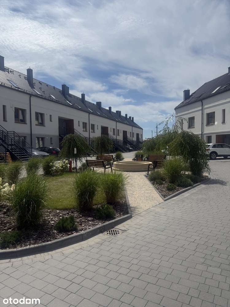 Apartament z balkonem na zamkniętym osiedlu.