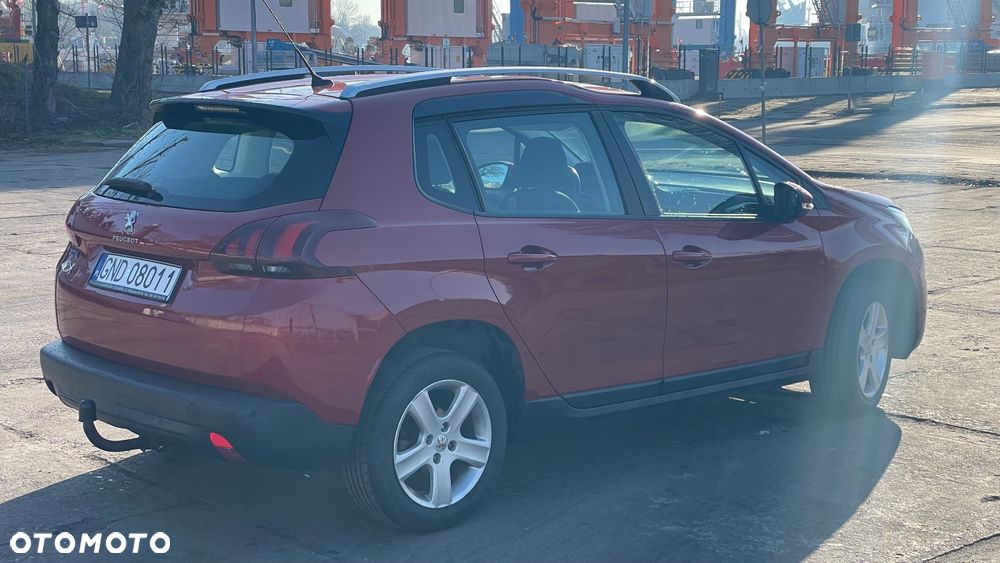 Peugeot 2008 1.2 Pure Tech Active - 11