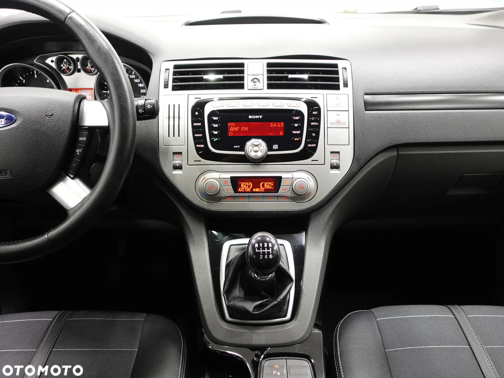 Ford Kuga 2.0 TDCi 4WD Titanium - 33